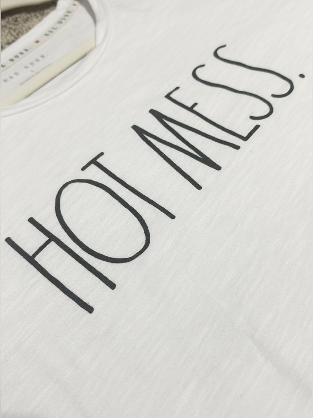 RAE DUNN HOT MESS Graphic Tee S 18” p2p White EUC - Picture 5 of 7
